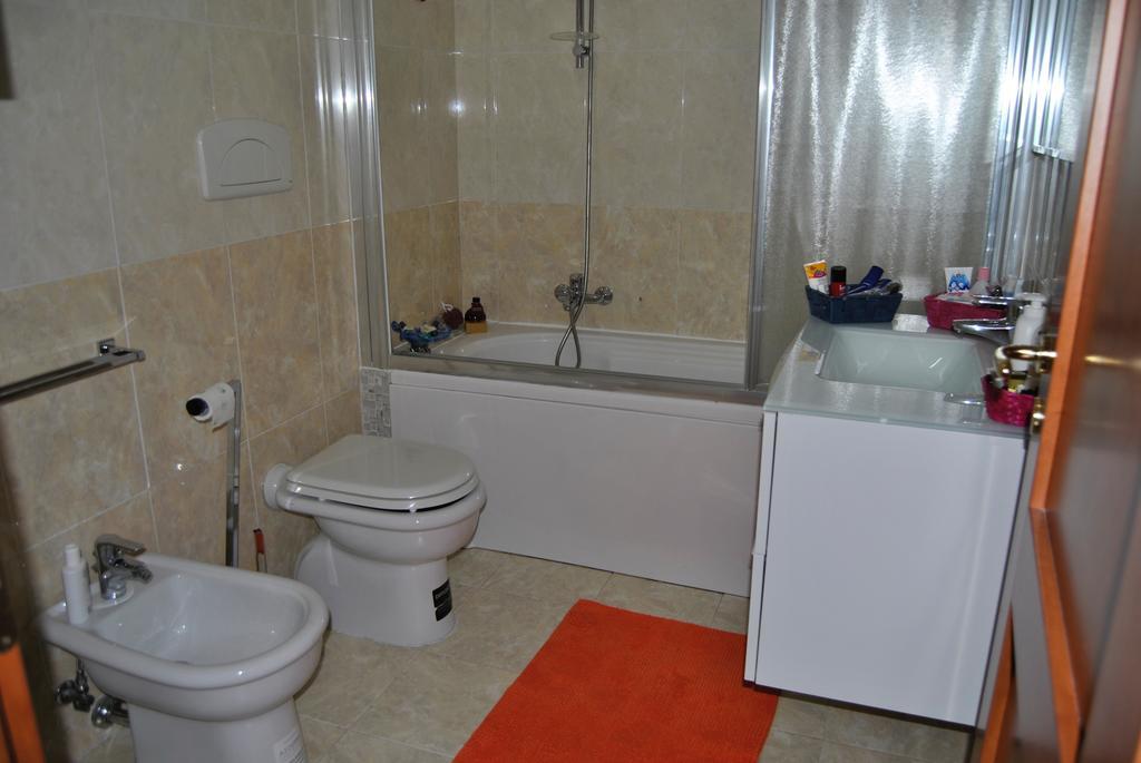Rhomeholidays Fiumicino Luaran gambar
