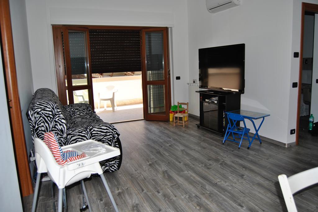 Rhomeholidays Fiumicino Luaran gambar