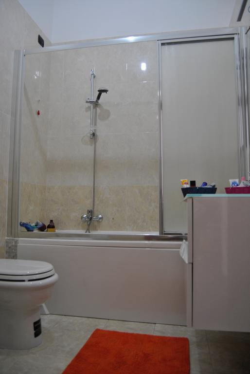 Rhomeholidays Fiumicino Luaran gambar